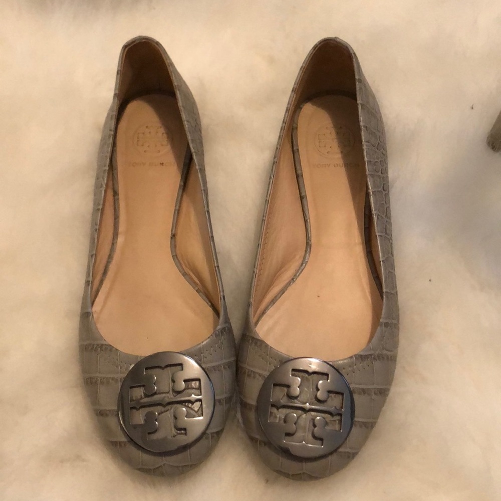 Tory Burch Flats grey snake python size 10